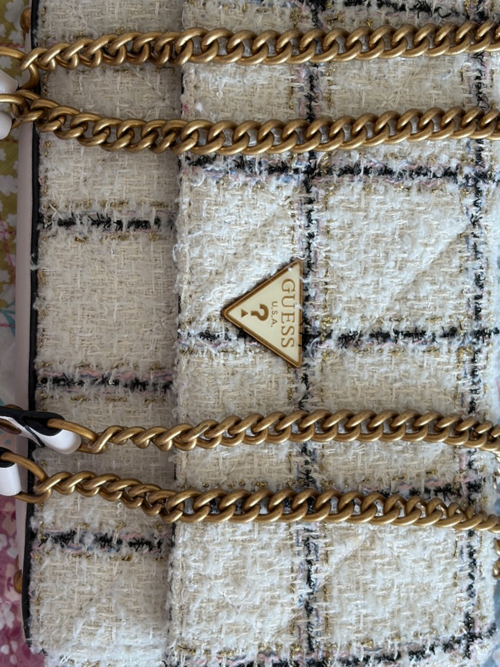 Guess Cream Tweed Shoulder Bag from Paris - Picture 5 of 6